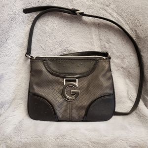 GUESS crossbody purse